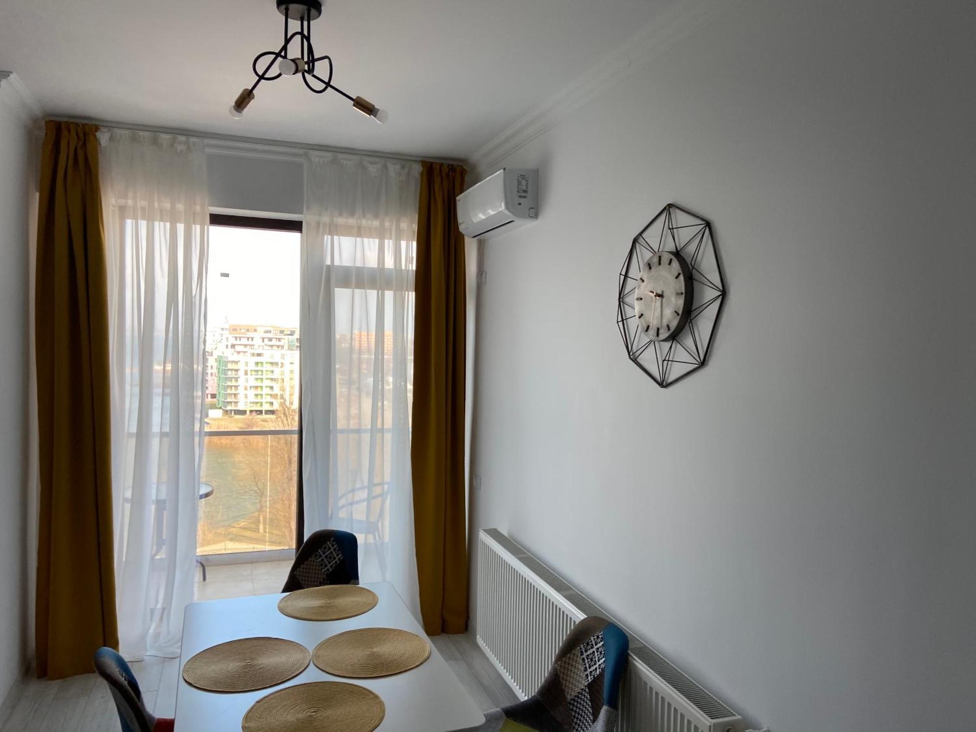 Solid Apartments 마마이아 외부 사진