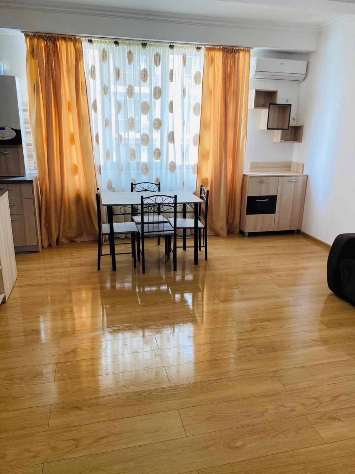 Solid Apartments 마마이아 외부 사진