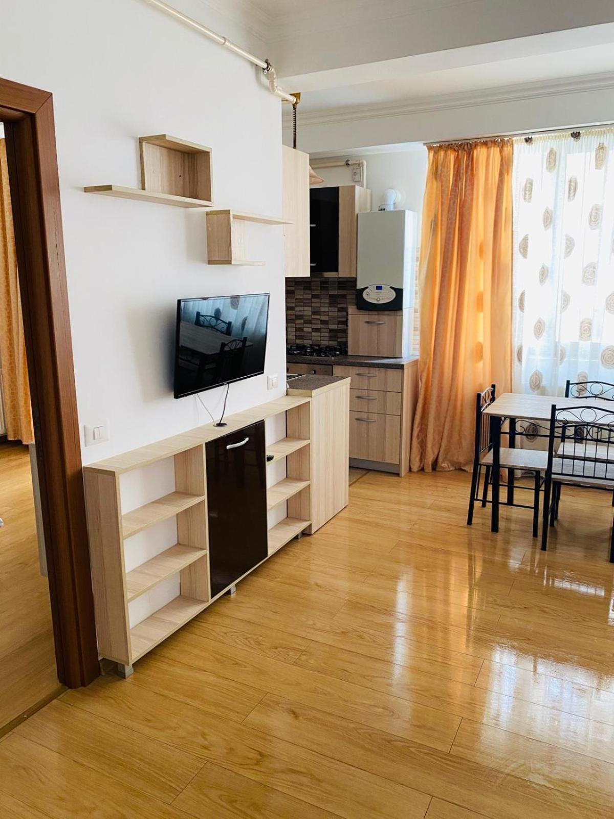 Solid Apartments 마마이아 외부 사진