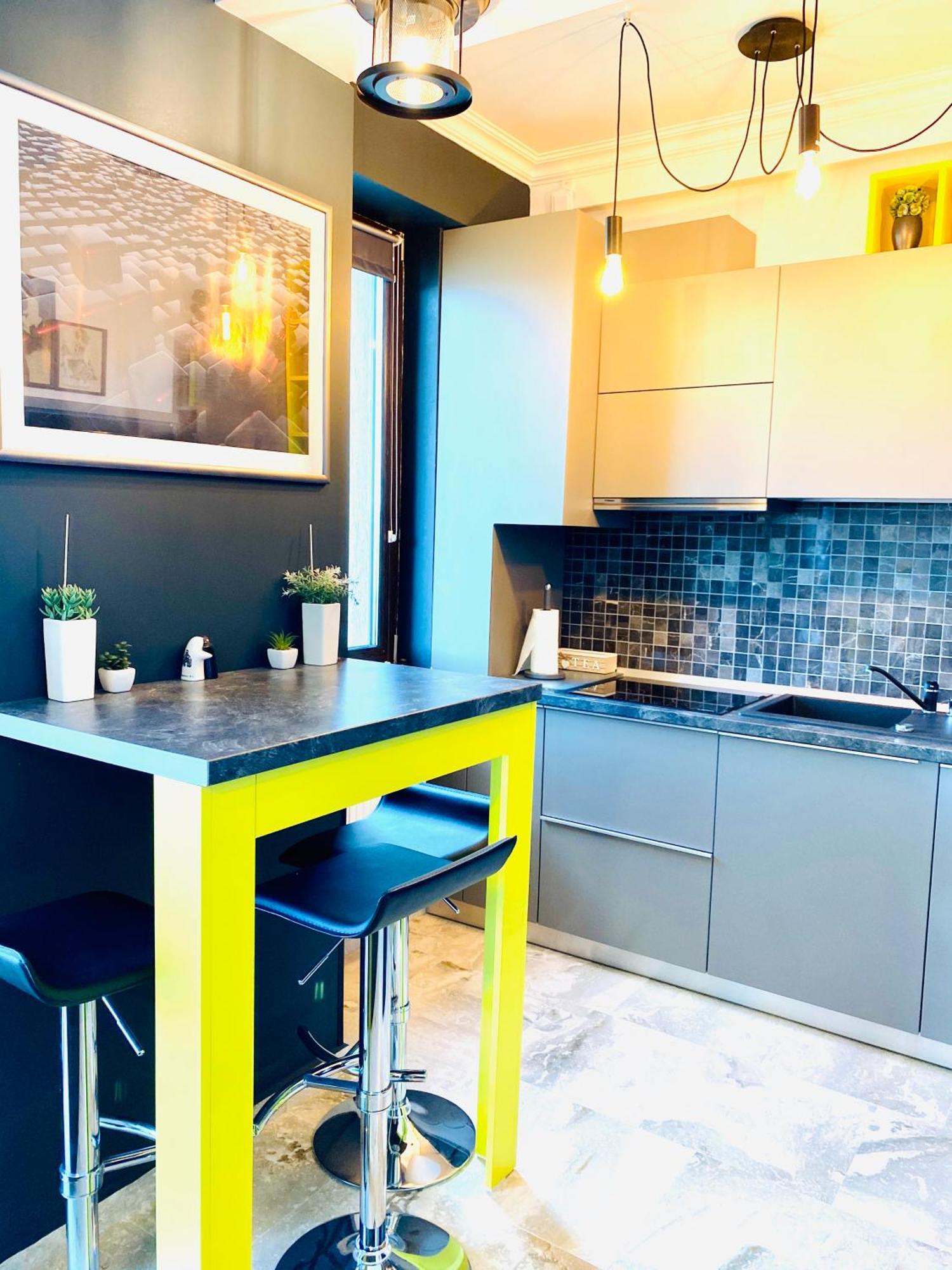 Solid Apartments 마마이아 외부 사진